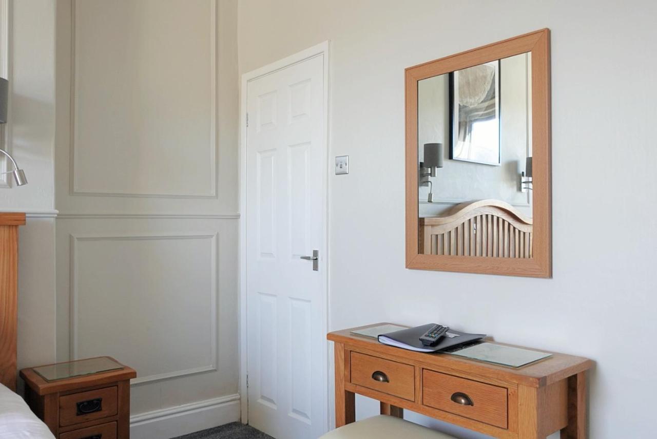 The Kendrick Exclusively For Adults Hotel Llandudno Kültér fotó