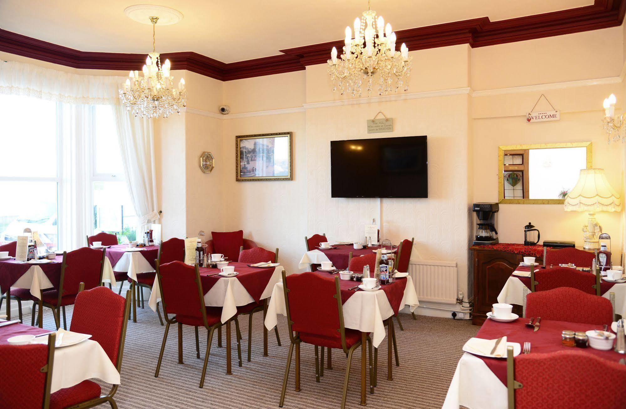 The Kendrick Exclusively For Adults Hotel Llandudno Kültér fotó